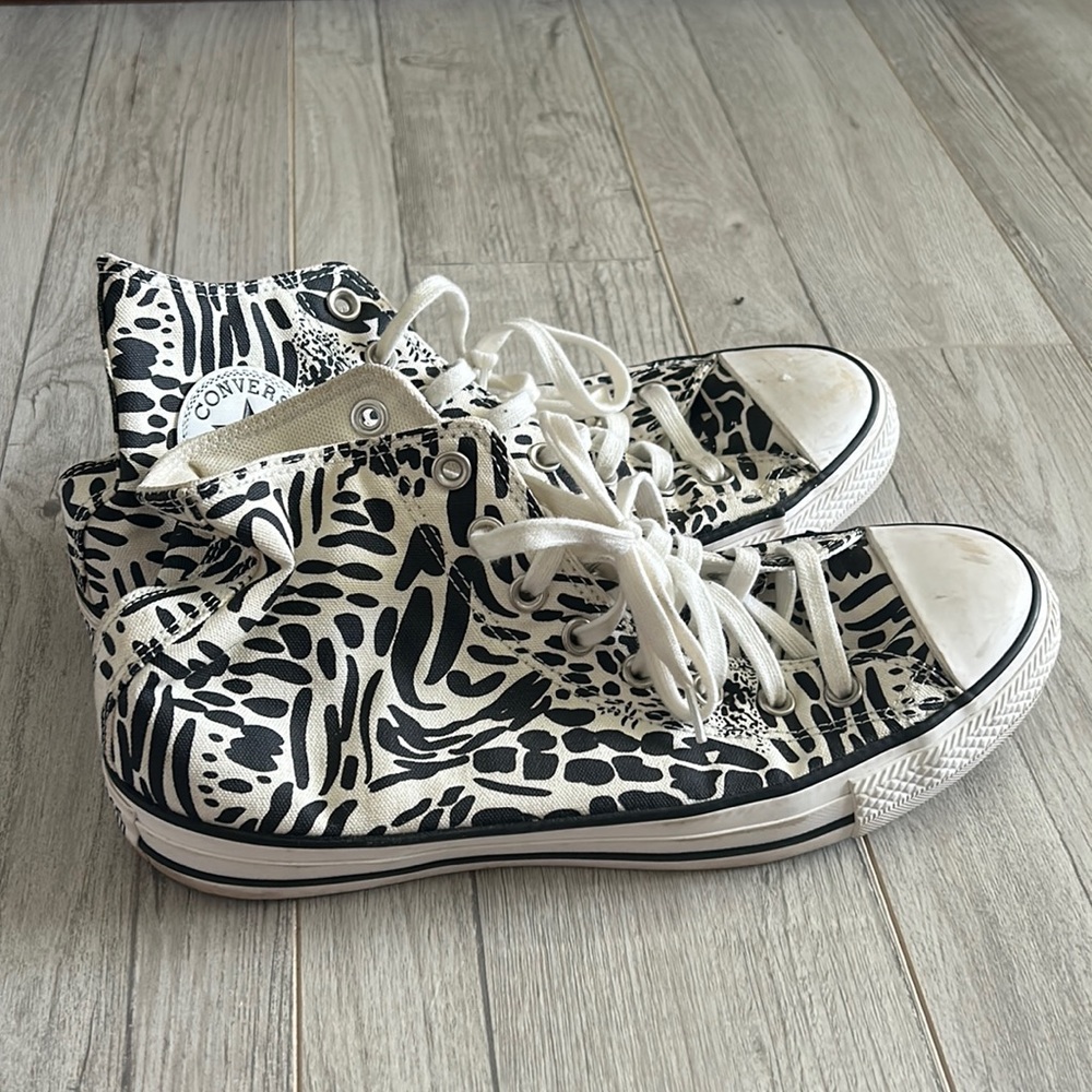 Converse high tops